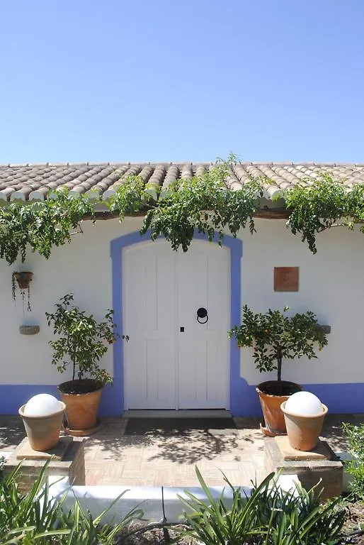 Bed & Breakfast Monte Das Cortelhas Guia