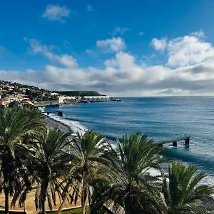 Residencial Santo Antonio Guest house Santa Cruz (Madeira)